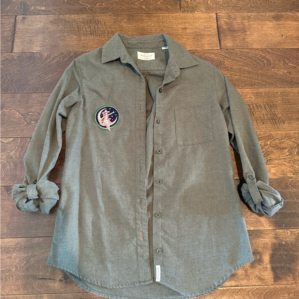Blue moon button down